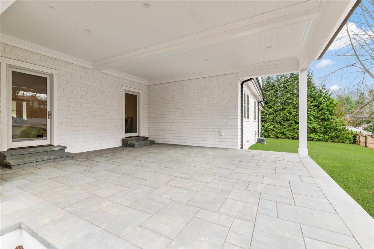 23 Russet Lane, Huntington, New York image 37