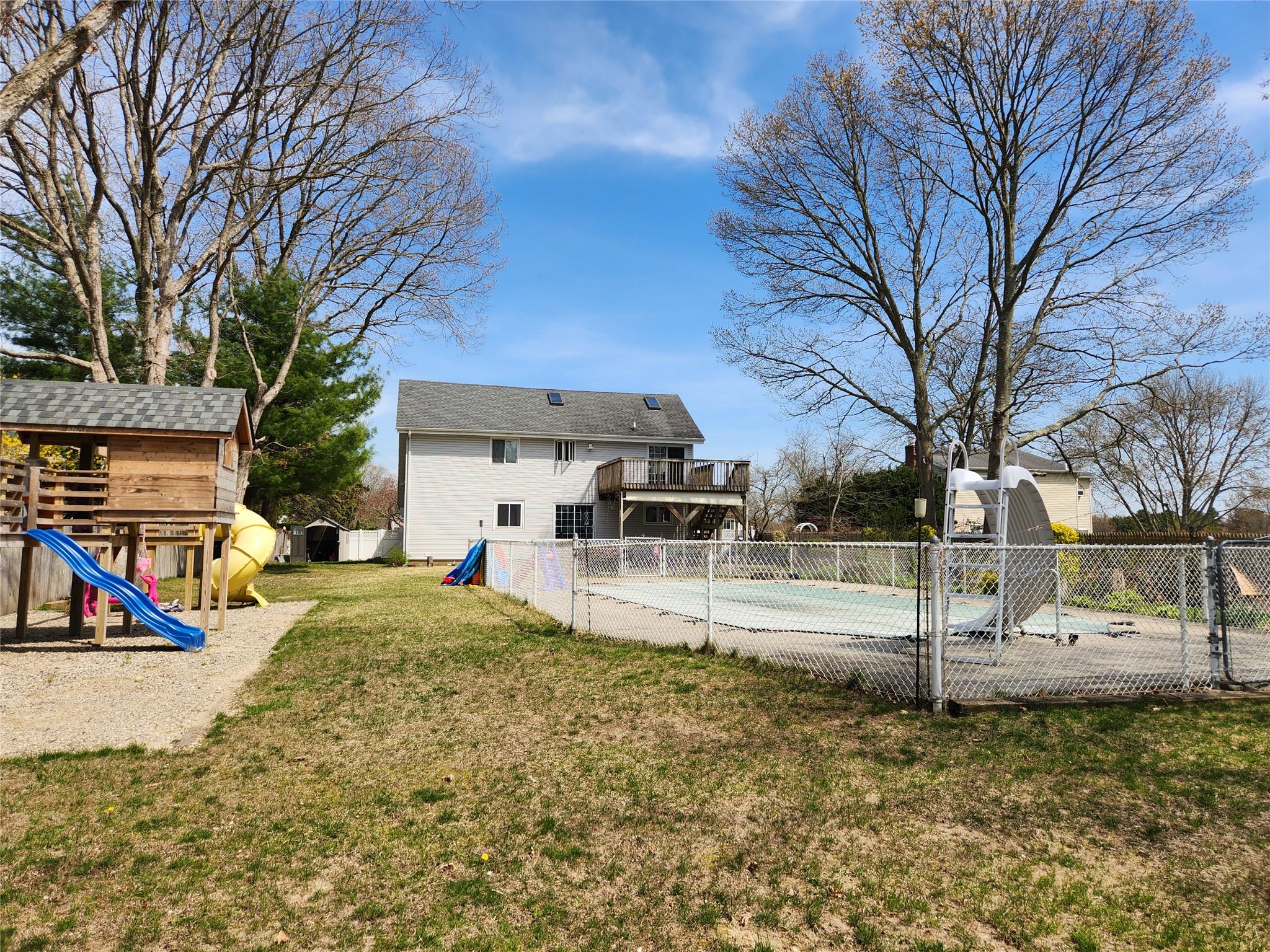 24 Oregon Avenue, Medford, New York image 31