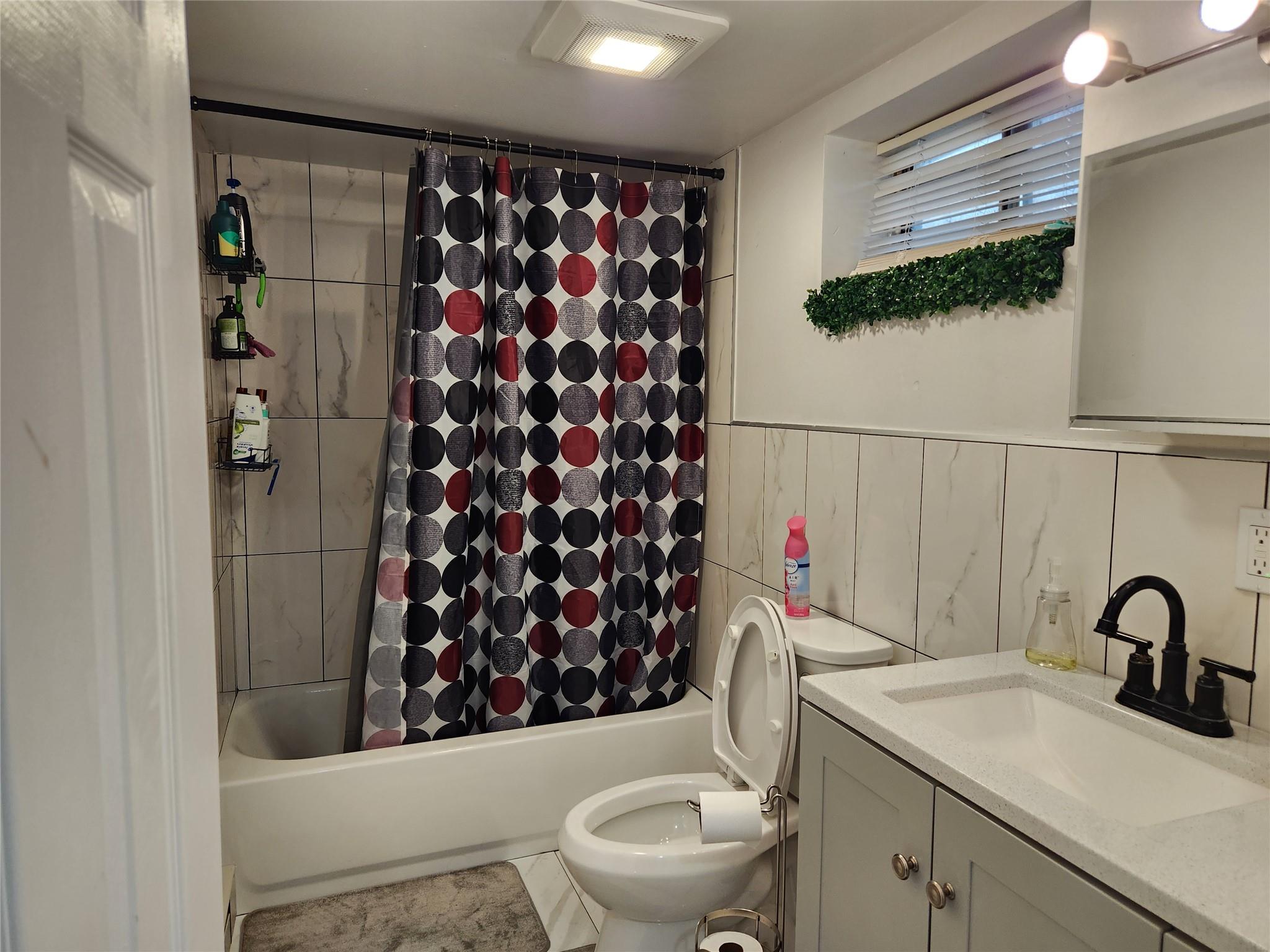 24 Oregon Avenue, Medford, New York image 24