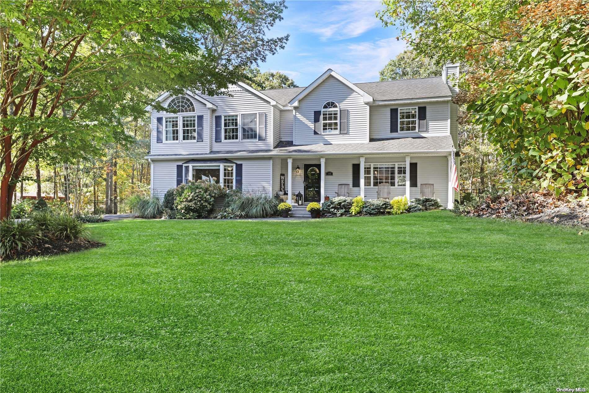 18 Diane Drive, Manorville, New York image 5
