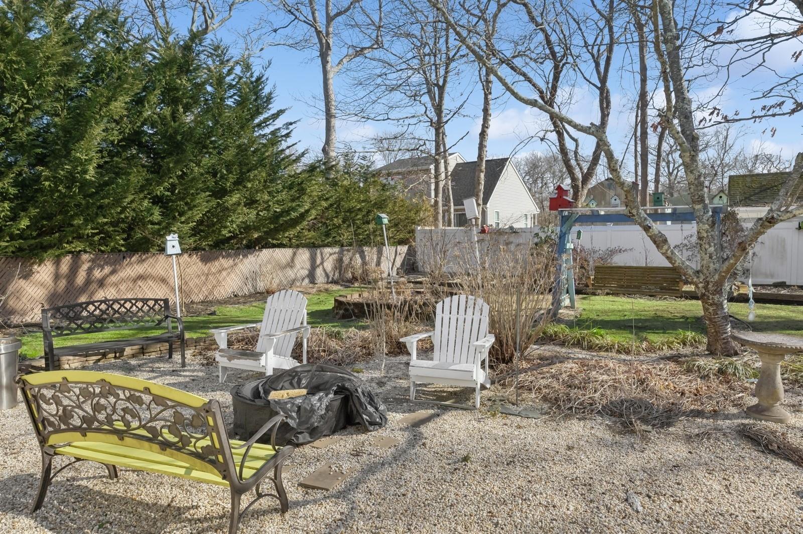 24 Palmetto Drive, Shirley, New York image 21