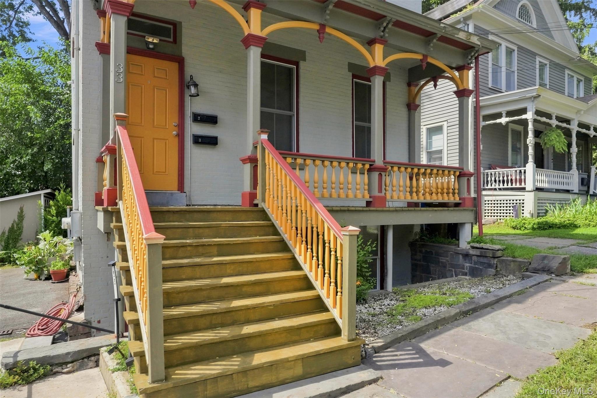 33 Hone Street