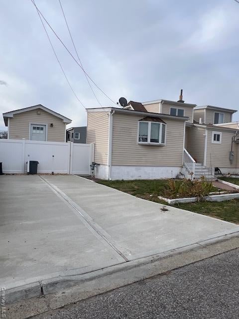 Homes For Sale - 817 Ocean Street<br/> Lindenhurst, NY 11757