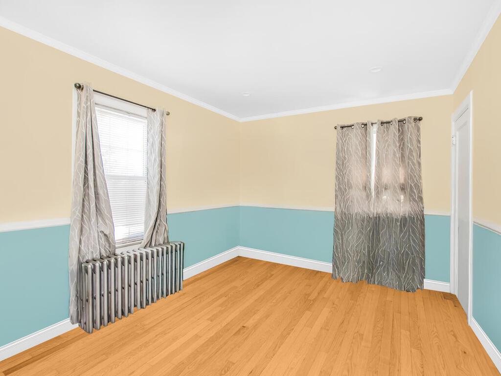 34 Kinross Place, Yonkers, New York image 10