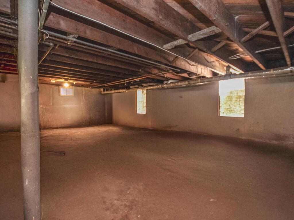 34 Kinross Place, Yonkers, New York image 13