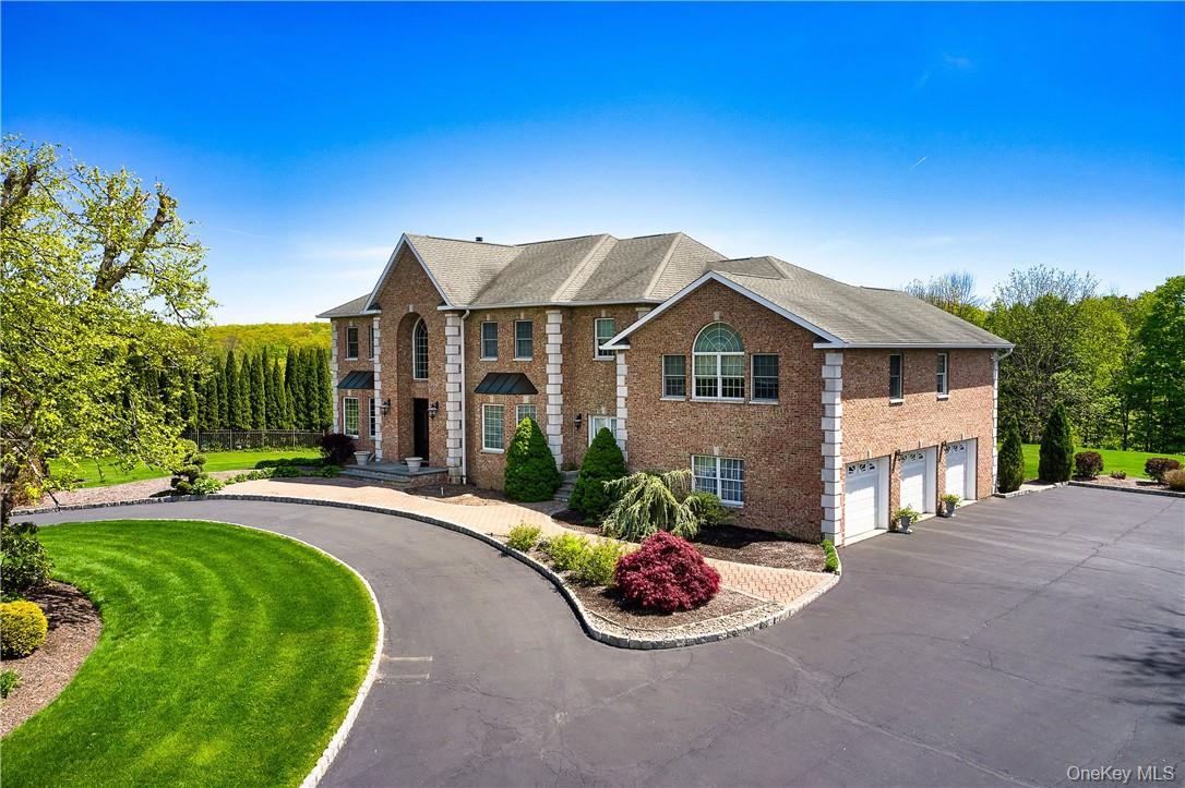 17 Constitution Court