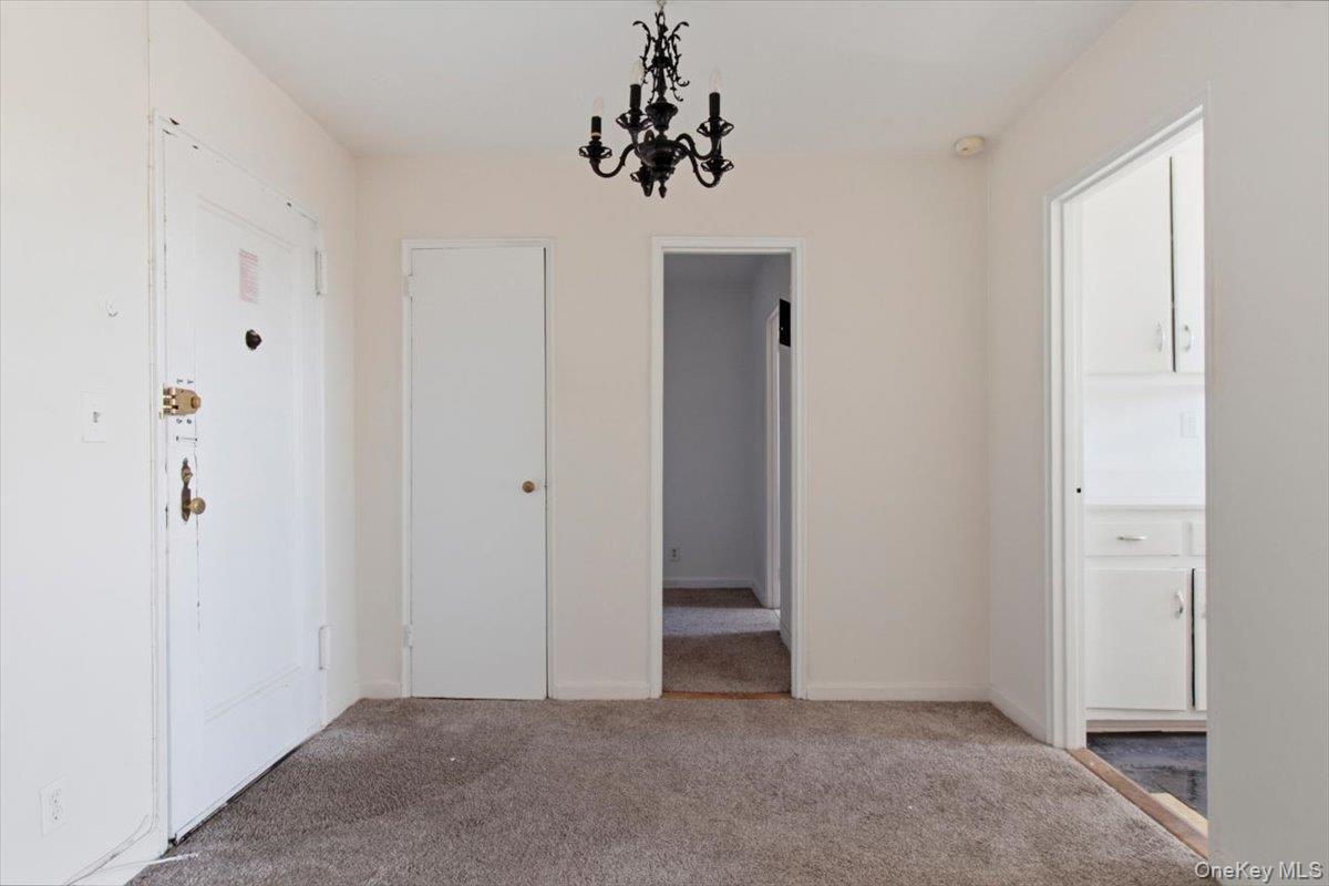 485 Bronx River Road B64