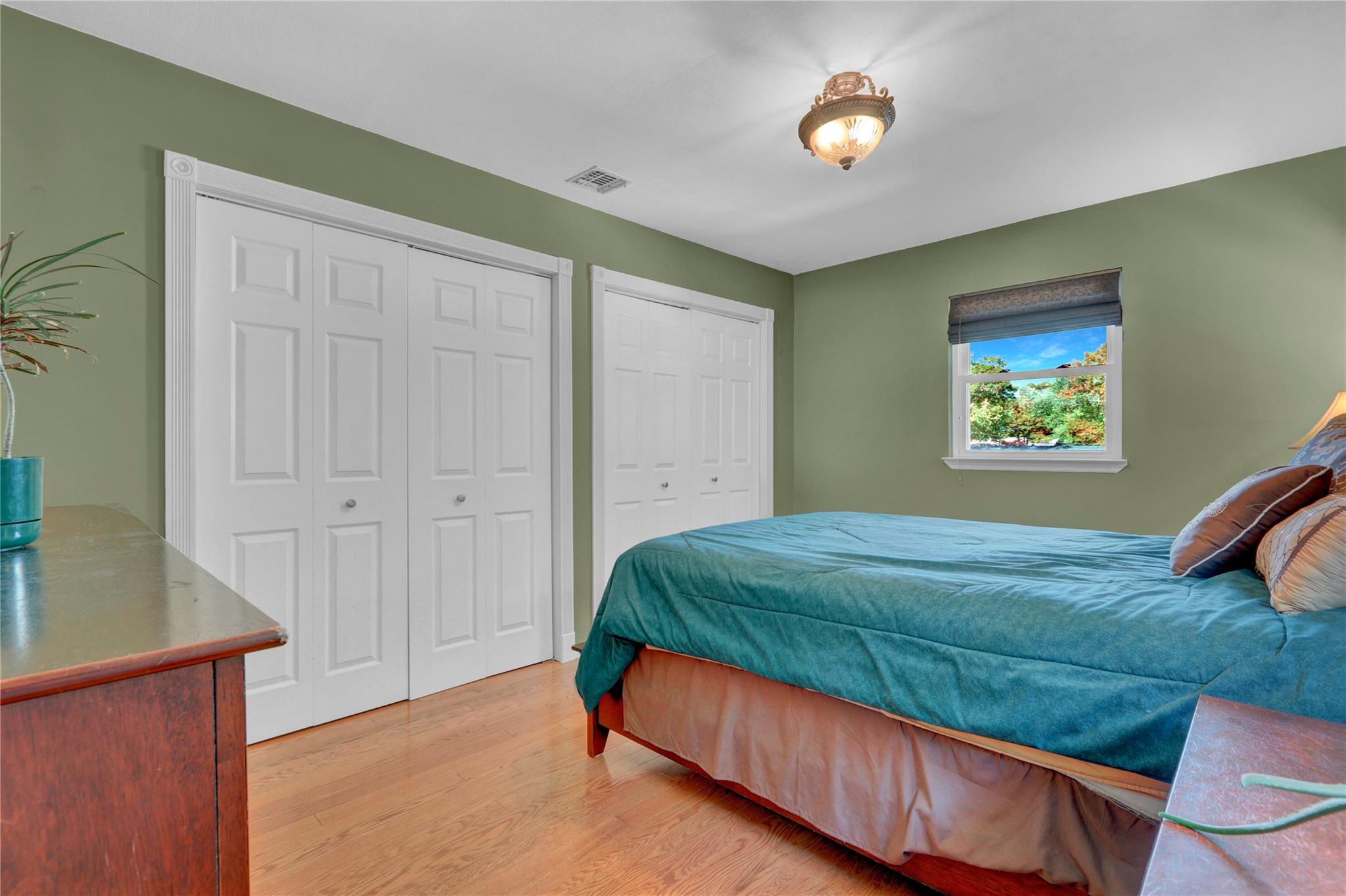 23 Charm City Drive, Port Jefferson Station, New York image 21