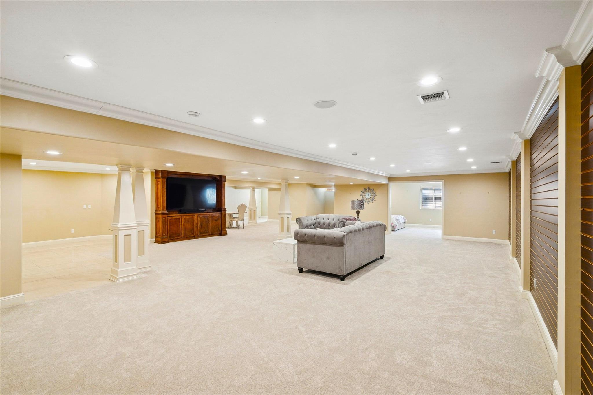 22 Hamlet Woods Drive, Saint James, New York image 23