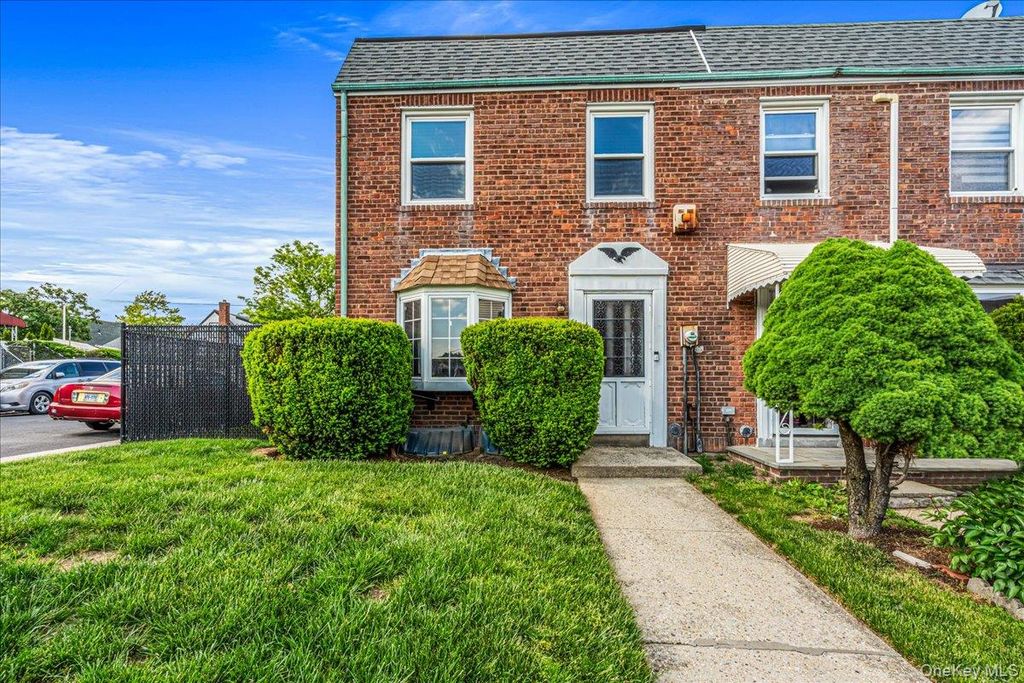 Photo of 169-01 22nd Avenue, Whitestone, NY 11357 (MLS # 1000193)