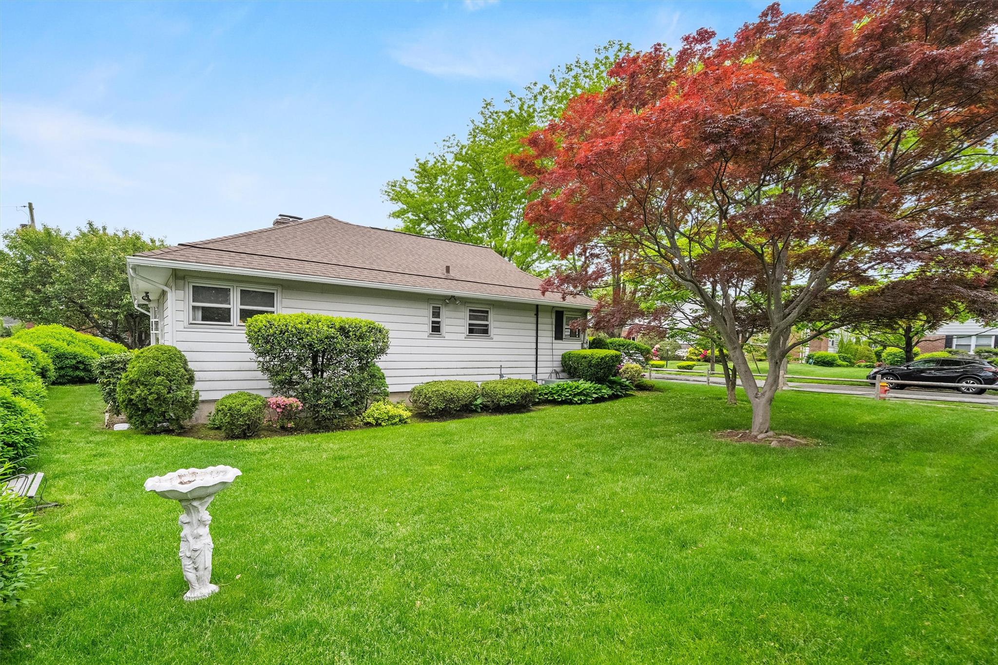 216 Colonial Parkway, Yonkers, New York image 28