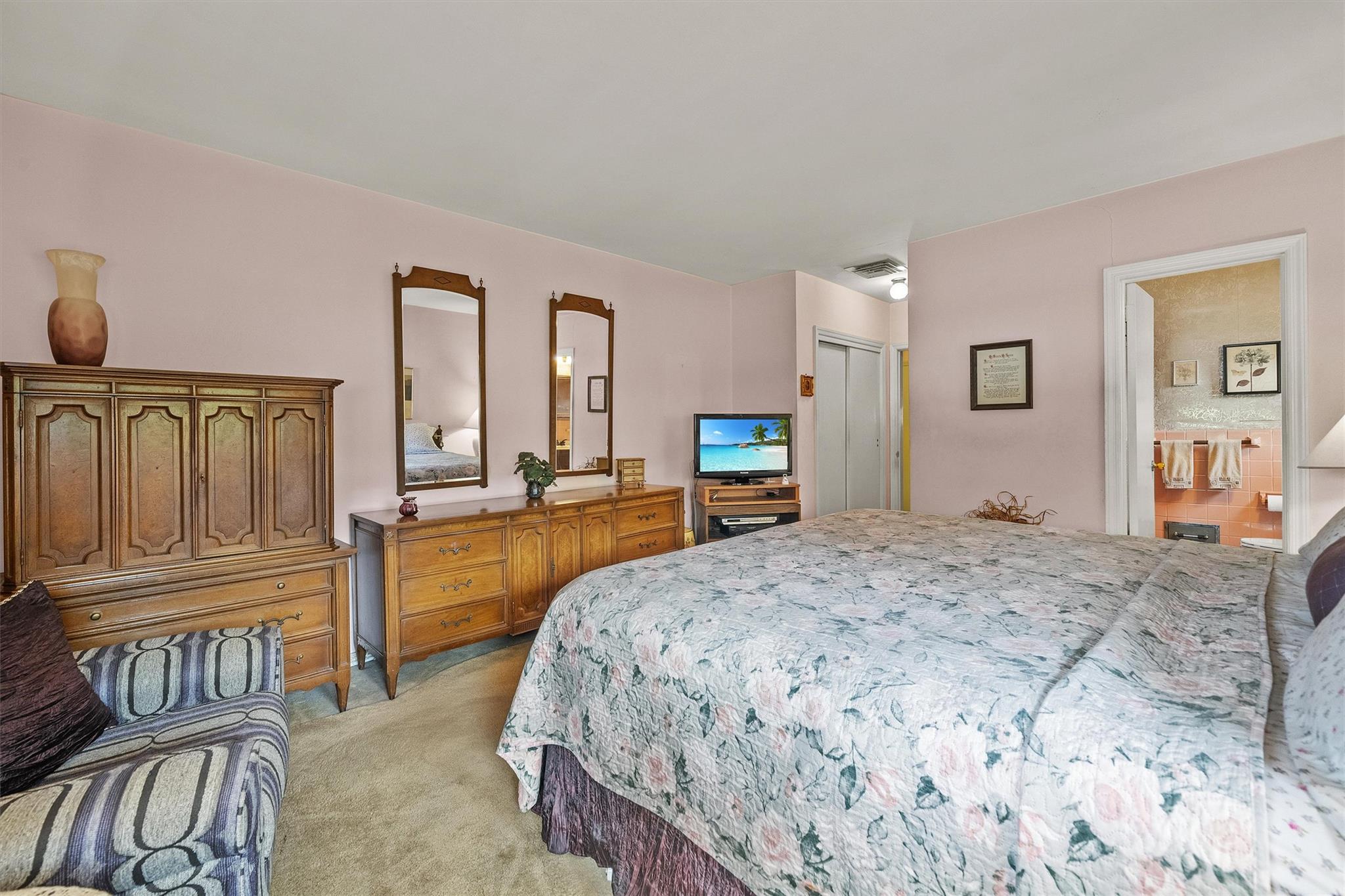216 Colonial Parkway, Yonkers, New York image 17