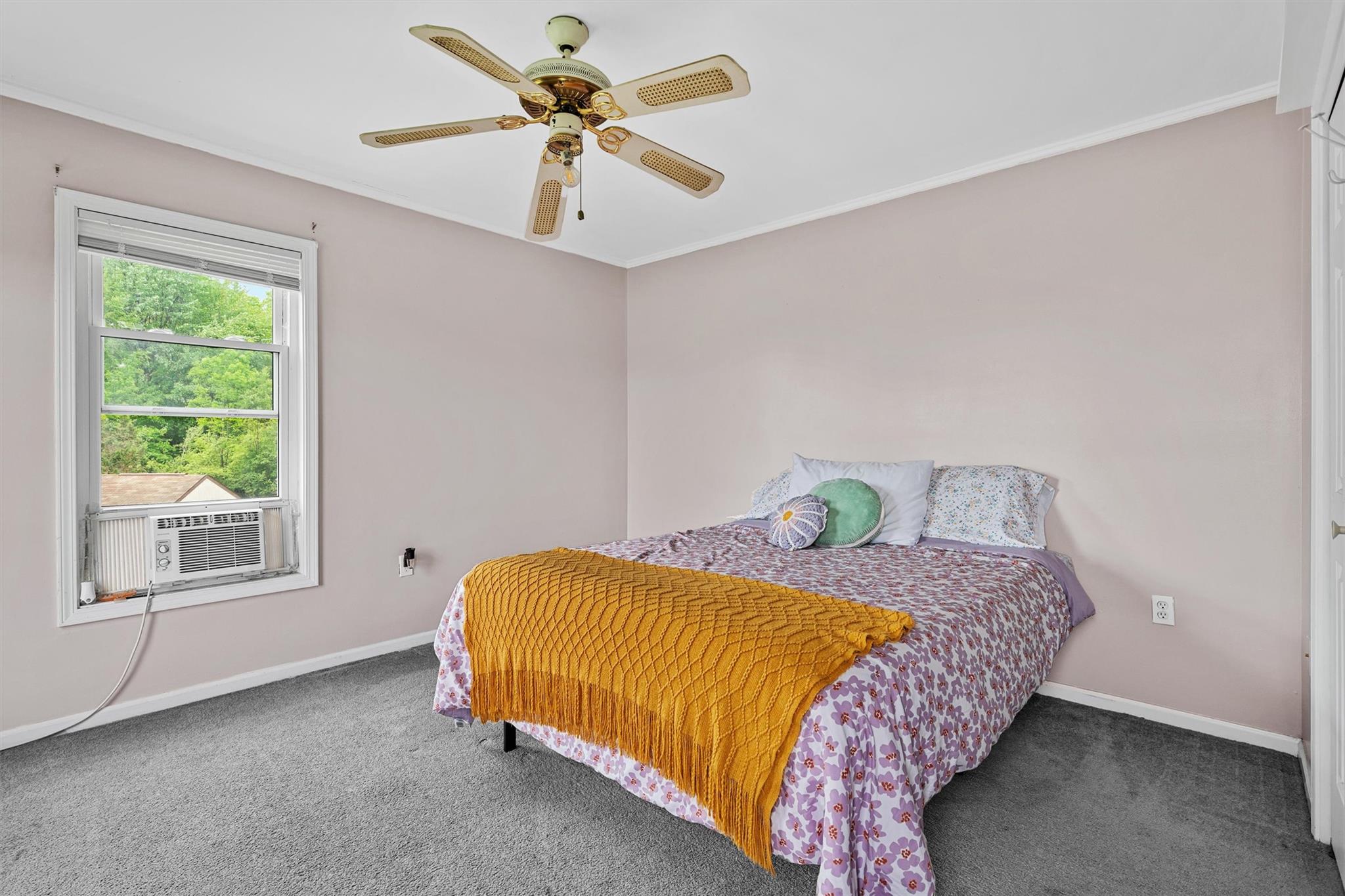 8 Red Oak Court, Middletown, New York image 30
