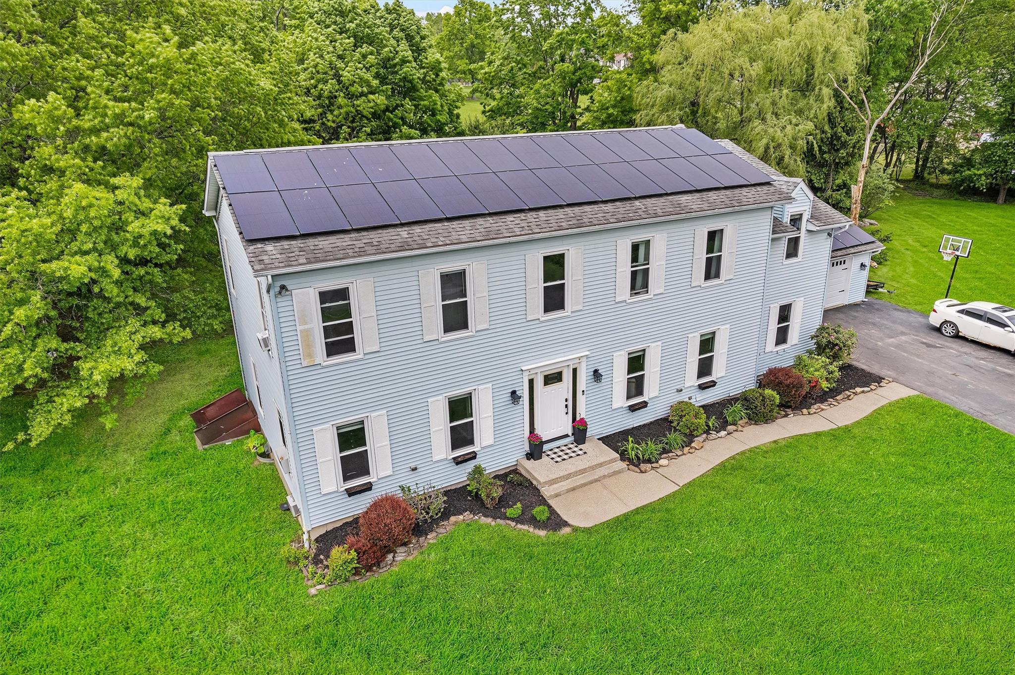 8 Red Oak Court