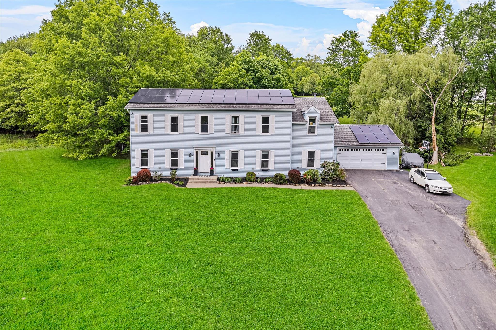8 Red Oak Court