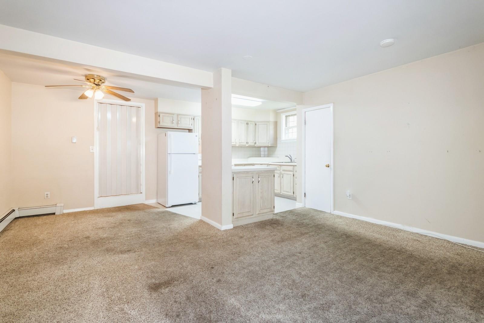 Carmel, New York 10512, United States, 5 Bedrooms Bedrooms, ,4 BathroomsBathrooms,Residential,Active,147794