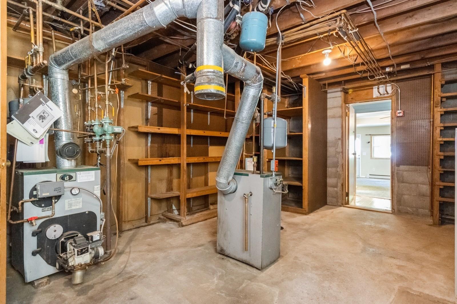 Carmel, New York 10512, United States, 5 Bedrooms Bedrooms, ,4 BathroomsBathrooms,Residential,Active,147794