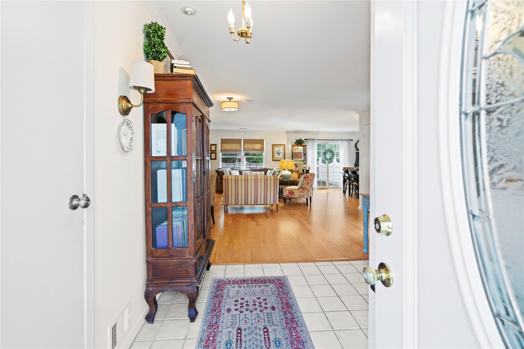 12 Woodchuck Trail, Coram, New York image 4
