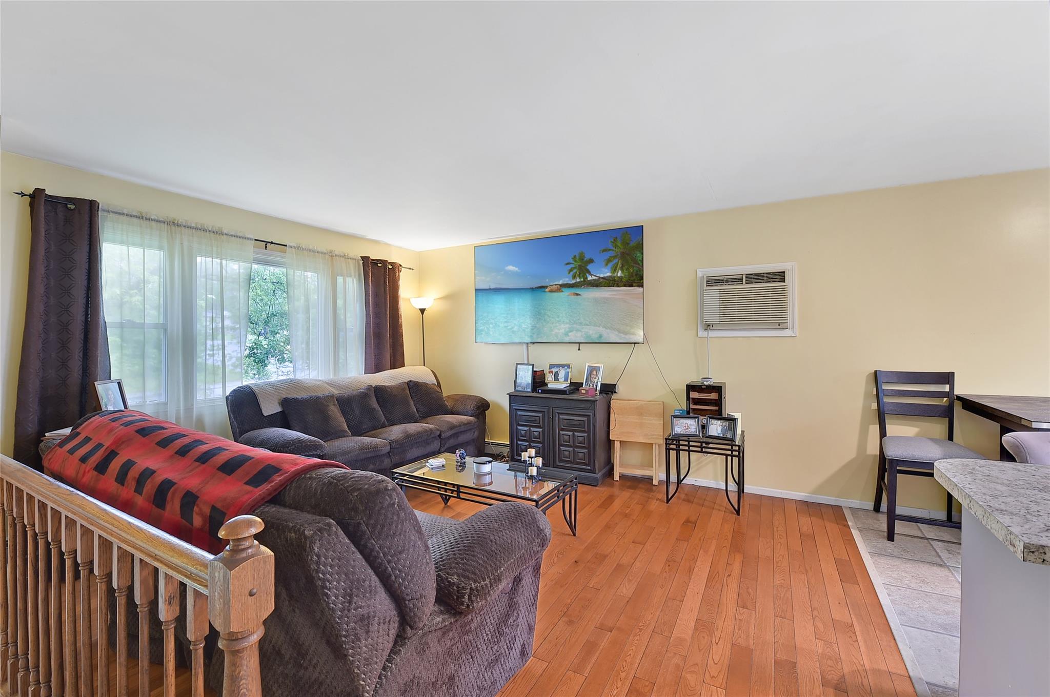 16 Beth Drive, Middletown, New York image 5