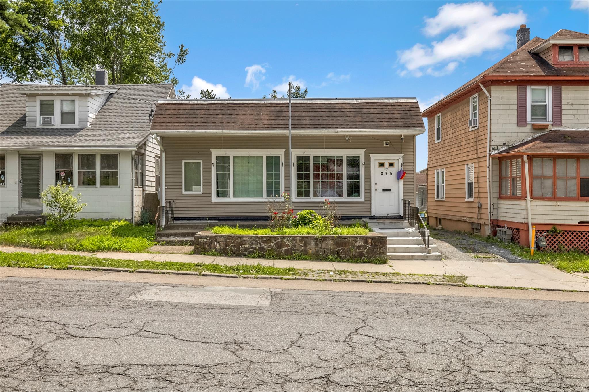 375 3rd Street