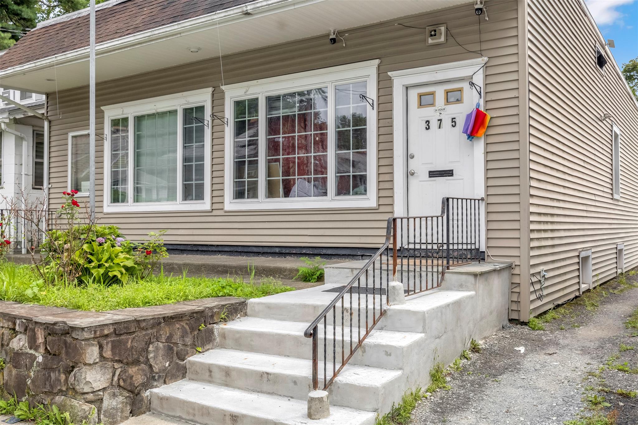 375 3rd Street