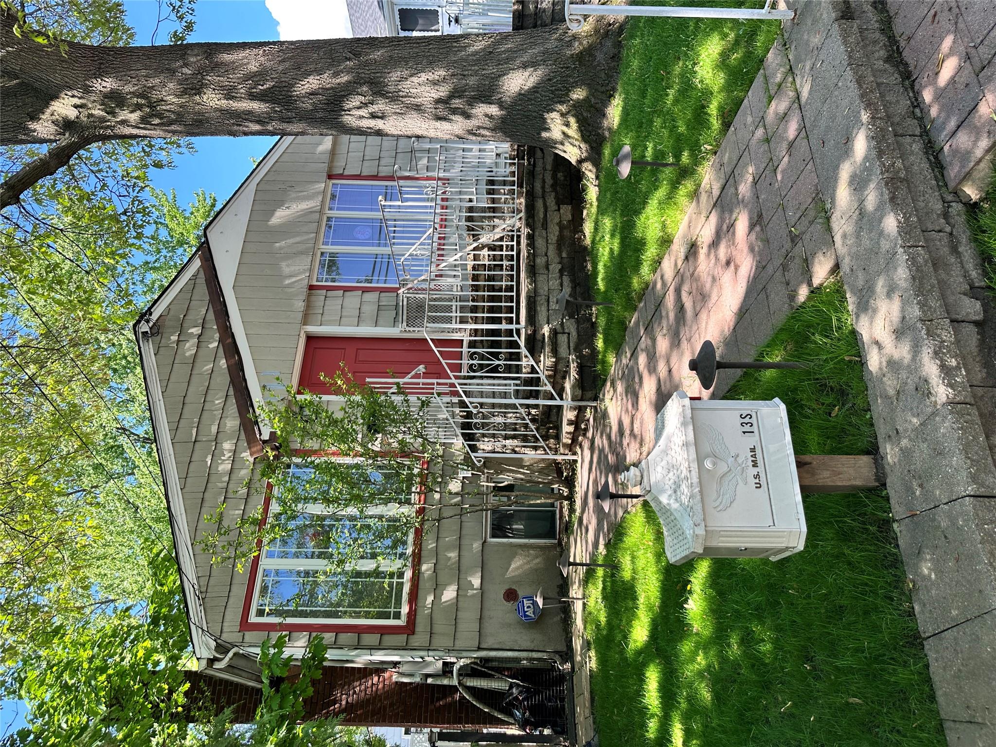 13 Linwood Road, Port Washington, New York image 8