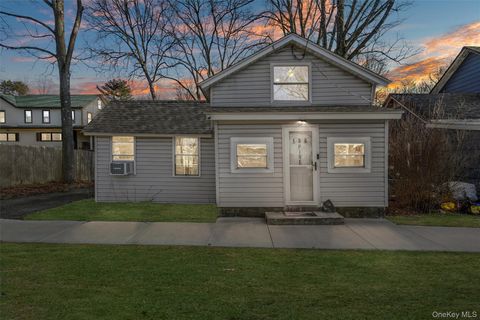 136 Pine Street Wurtsboro NY 12790