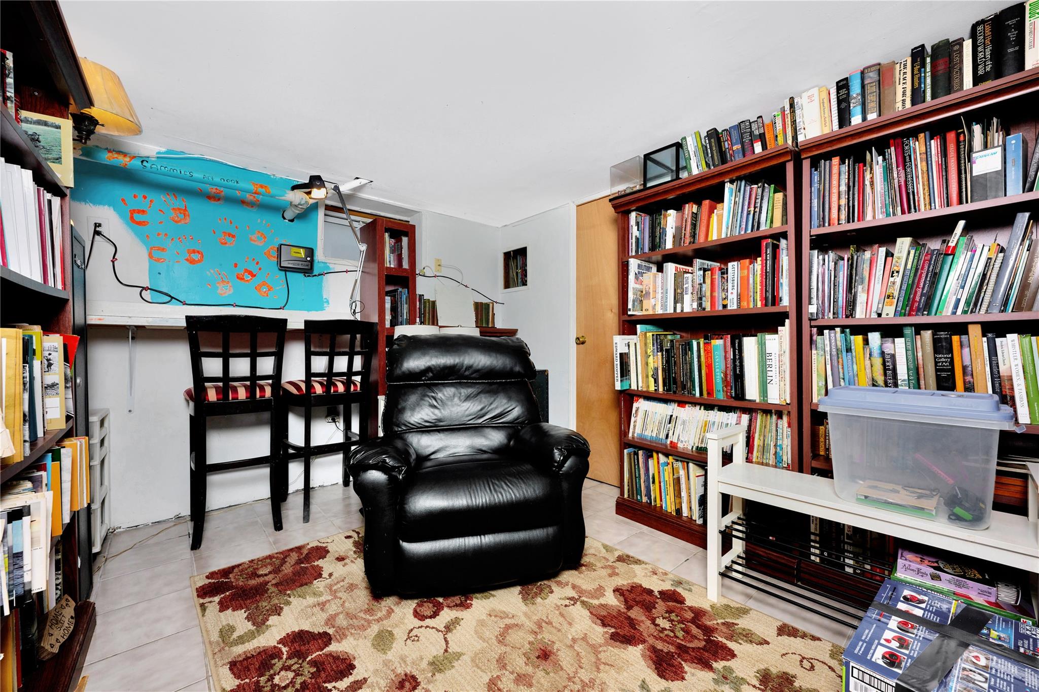 33 Hanover Place, Merrick, New York image 10