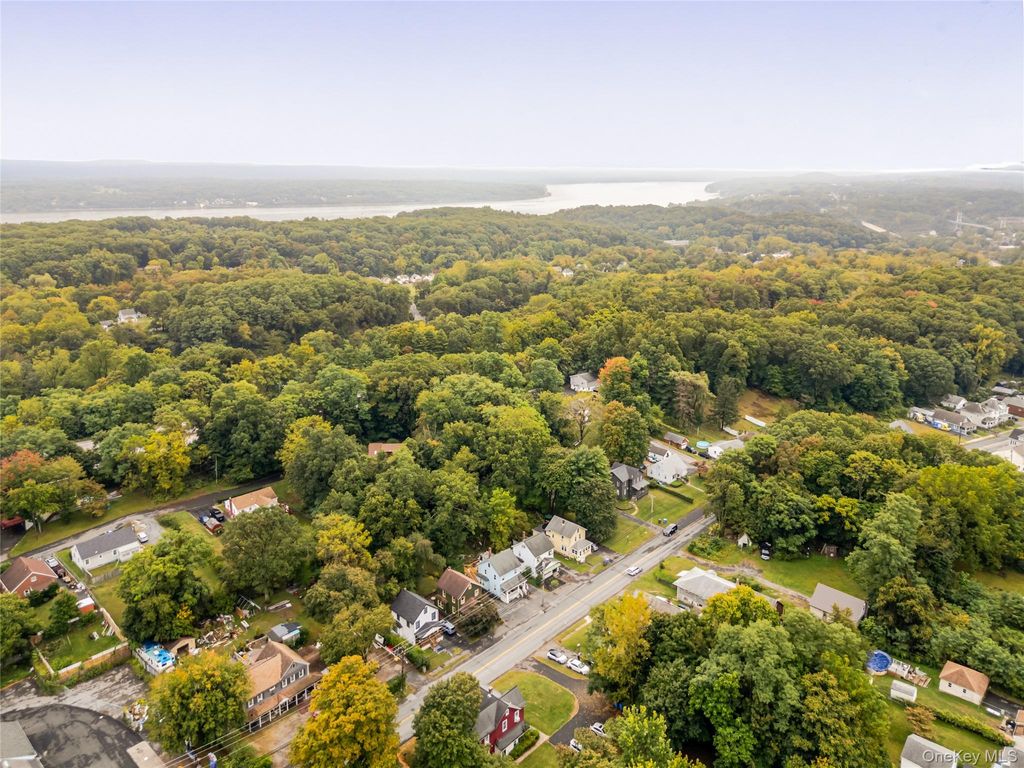 Photo of 306 E Chester Street, Kingston, NY 12401 (MLS # 922121)
