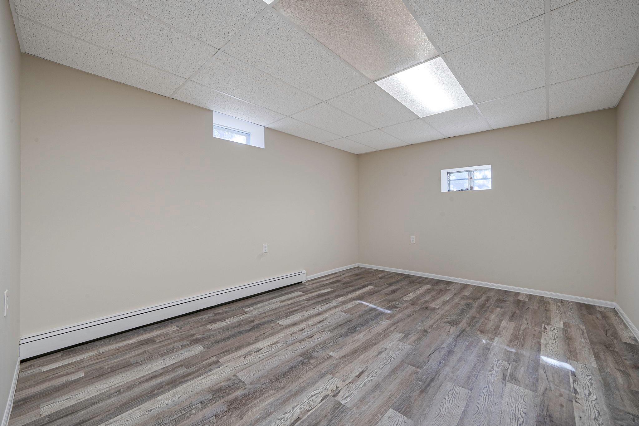 307 Mount Pleasant Road, Hauppauge, New York image 32