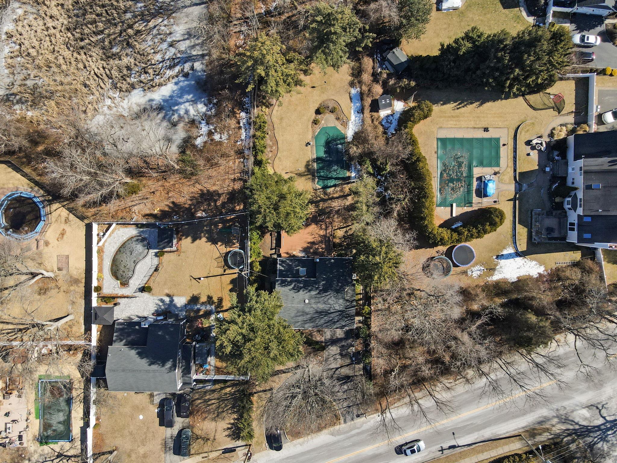 307 Mount Pleasant Road, Hauppauge, New York image 12