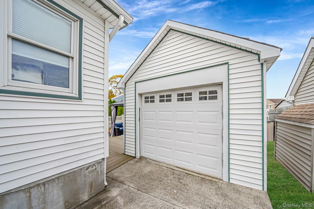 Photo of 35 Lawson Avenue, East Rockaway, NY 11518 (MLS # 951826)