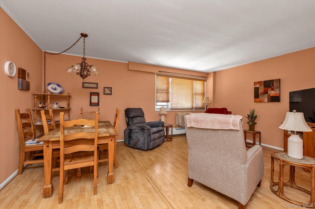 Photo of 52-30 39 Drive #1G, Woodside, NY 11377 (MLS # 996196)