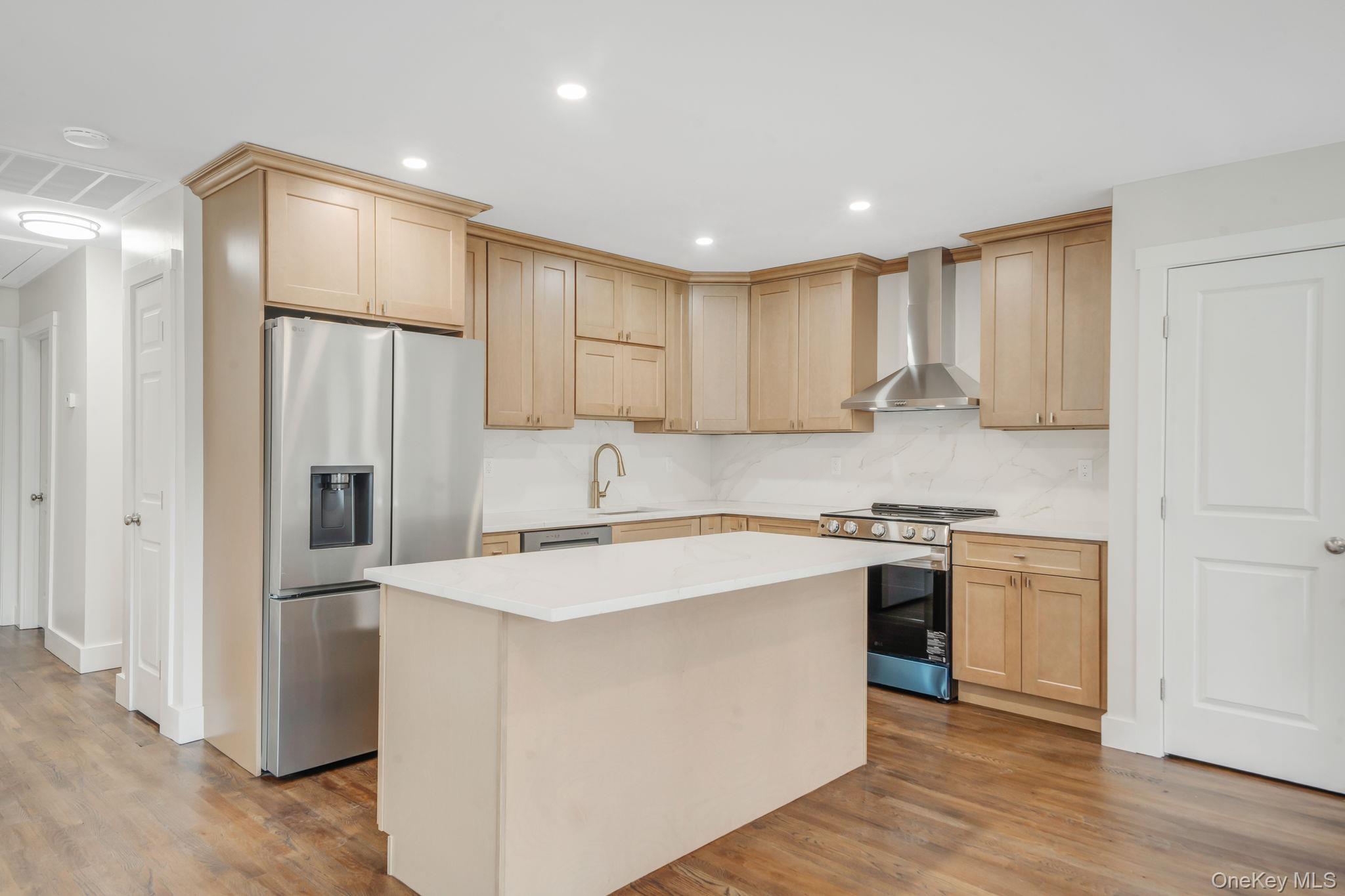 3394 Lufberry Avenue