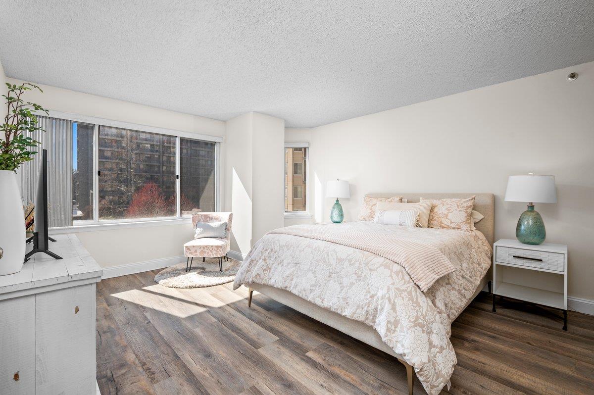 10 Stewart Place #4GE, White Plains, New York image 9
