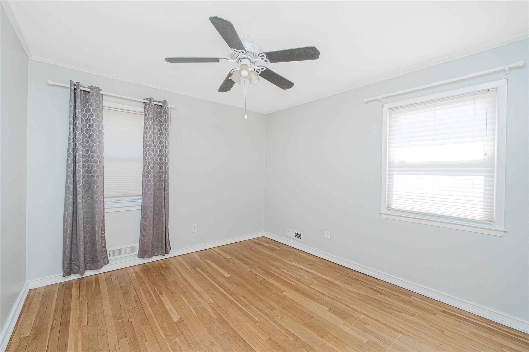 83 Vincent Ave Ave, Staten Island, New York image 25
