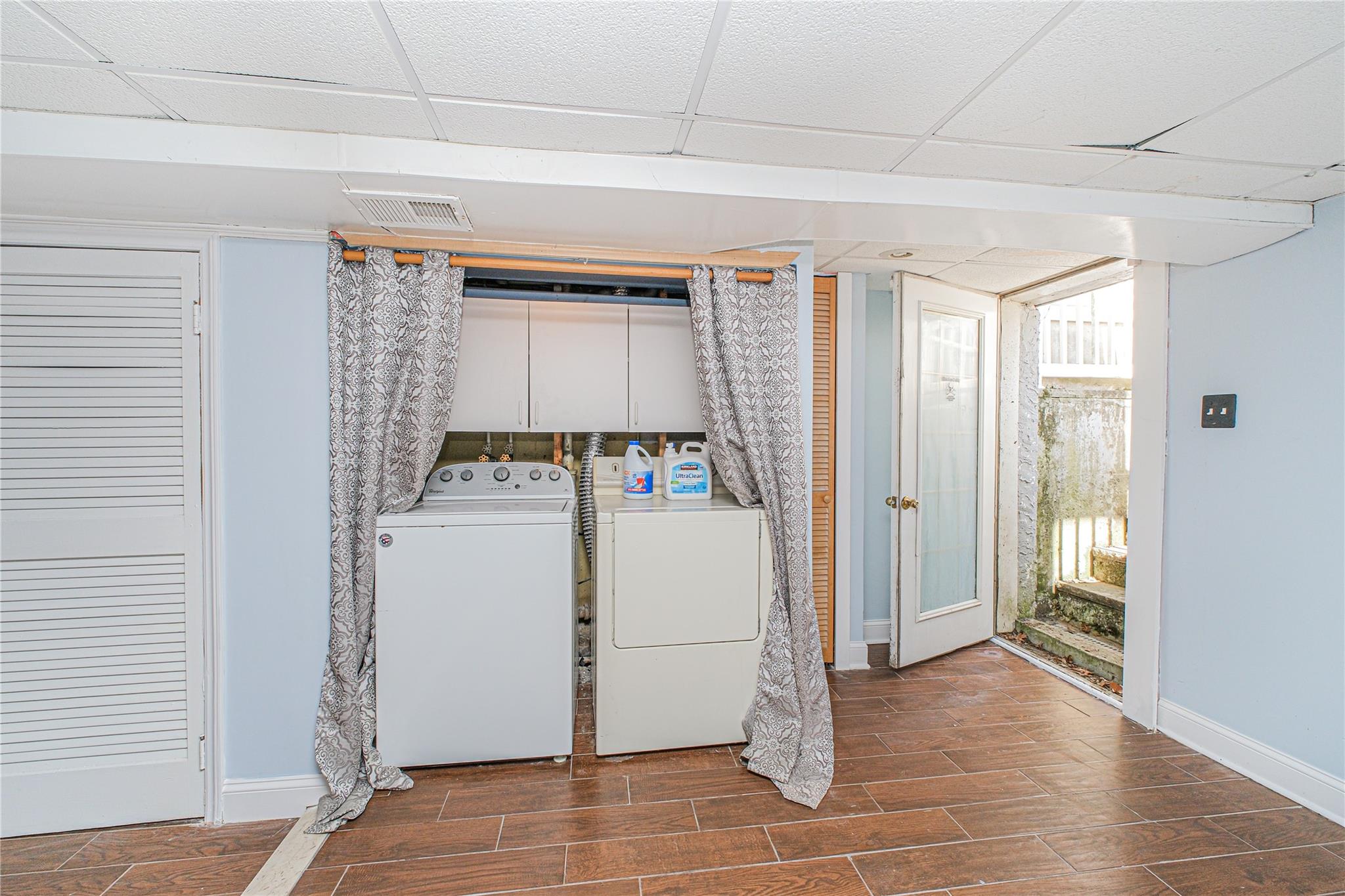 83 Vincent Ave Ave, Staten Island, New York image 23