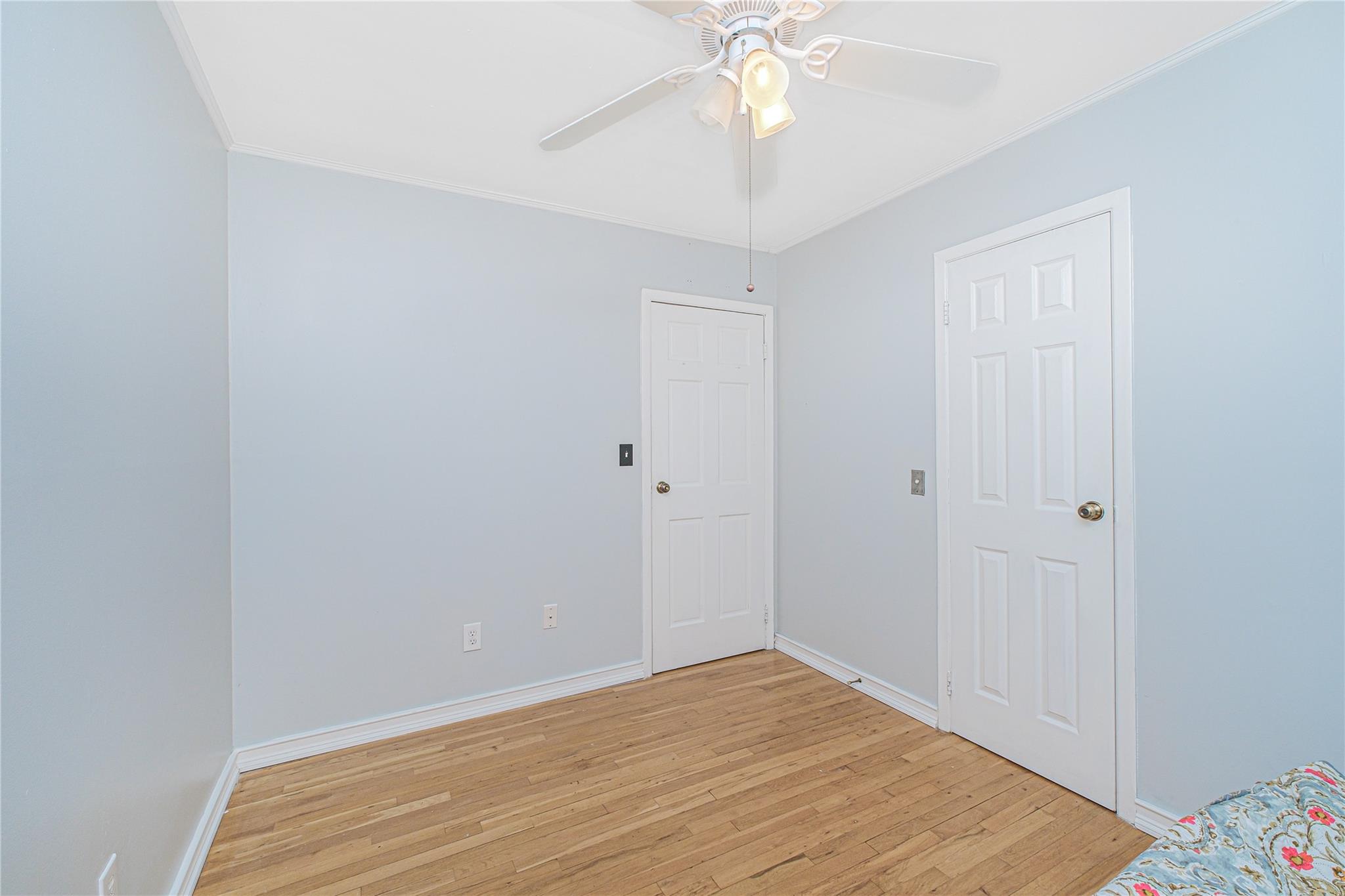 83 Vincent Ave Ave, Staten Island, New York image 24