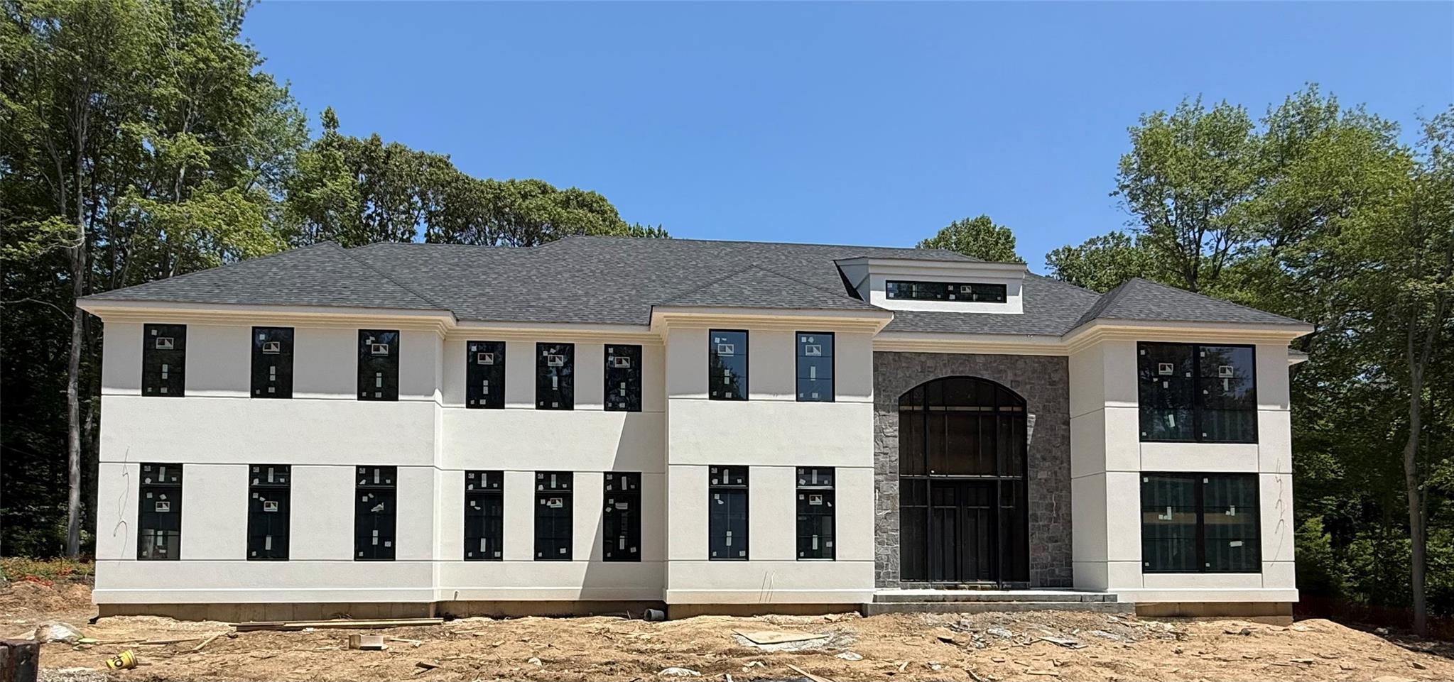 1629 Cedar Swamp Road, Glen Head, New York image 2