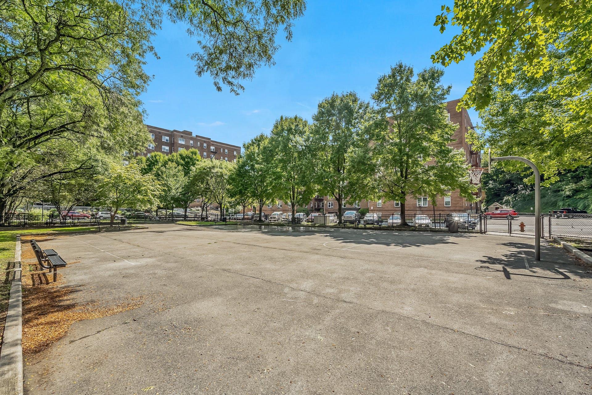 1 Vincent Road #2B, Bronxville, New York image 24