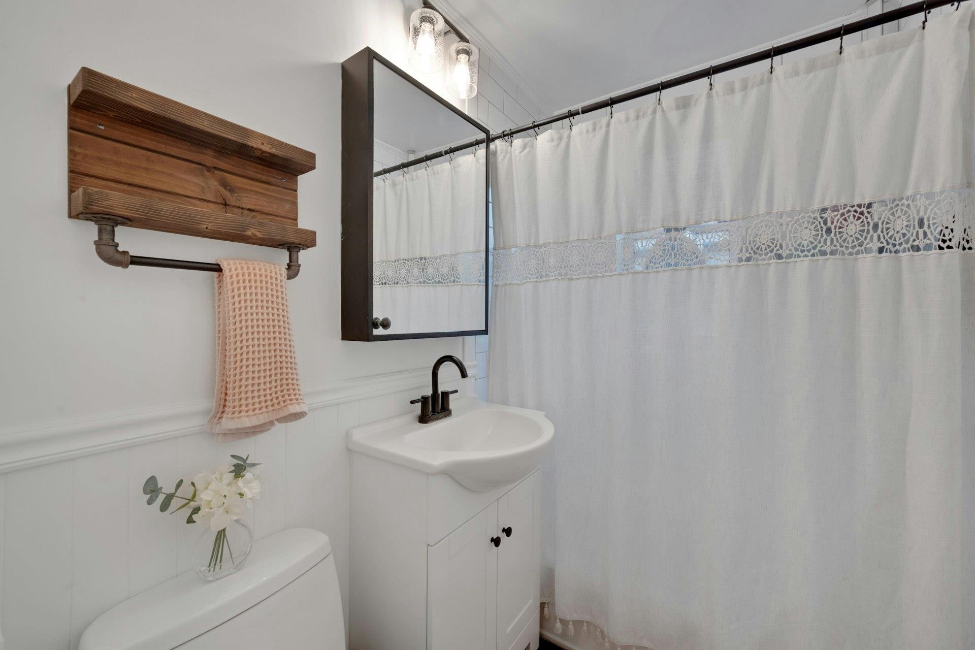 1 Vincent Road #2B, Bronxville, New York image 20