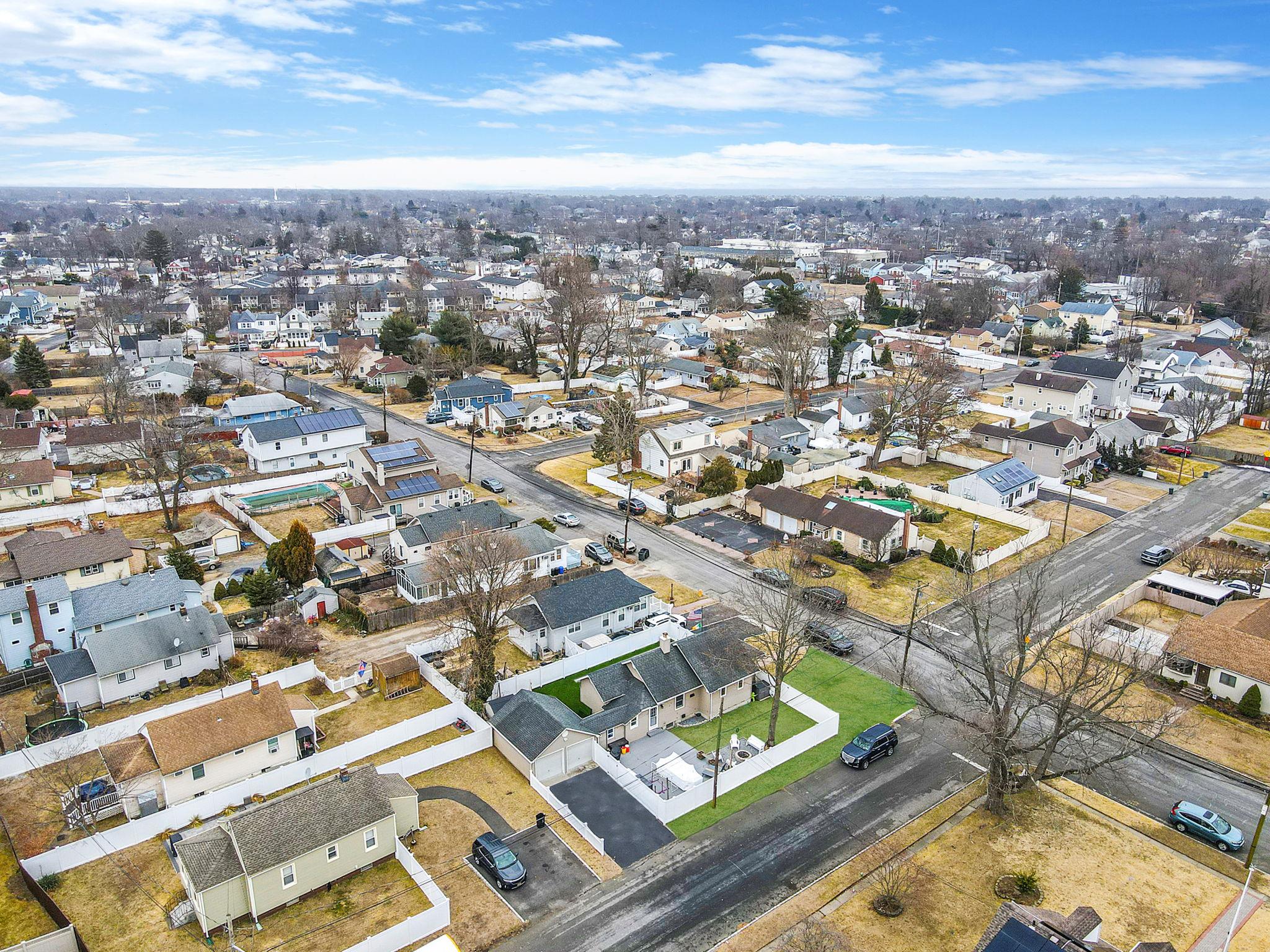 109 Muncy Avenue, West Babylon, New York image 11