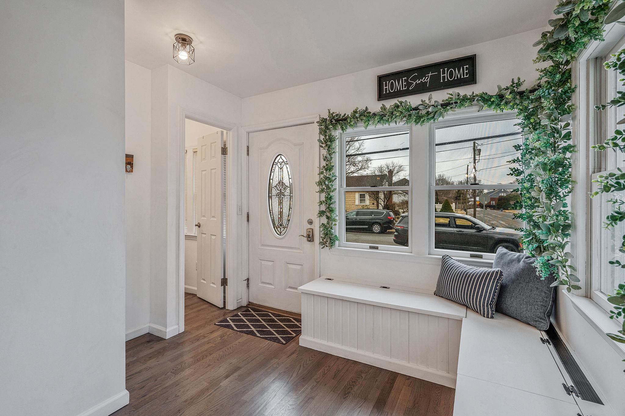 109 Muncy Avenue, West Babylon, New York image 15
