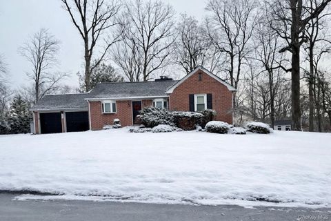 Homes For Sale - 501 Spook Hollow Road<br/> Nyack, NY 10960