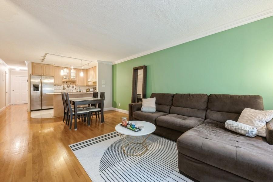 71-17 Sutton Place #1ST FLOOR, Fresh Meadows, New York image 5