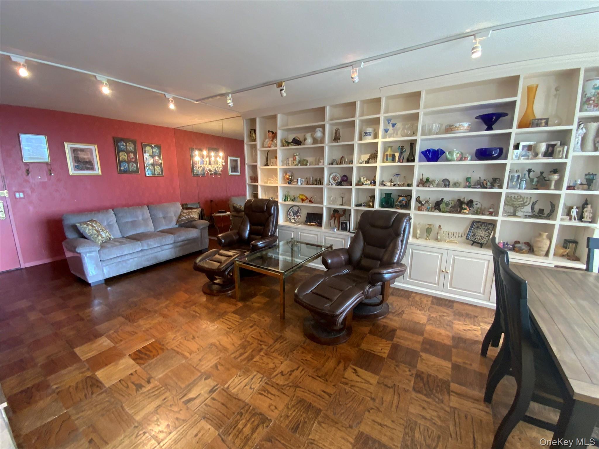 27010 Grand Central Parkway 6A