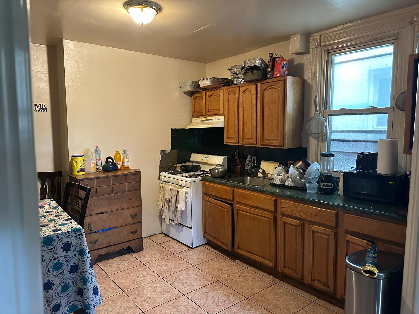 187 Buena Vista Avenue 1