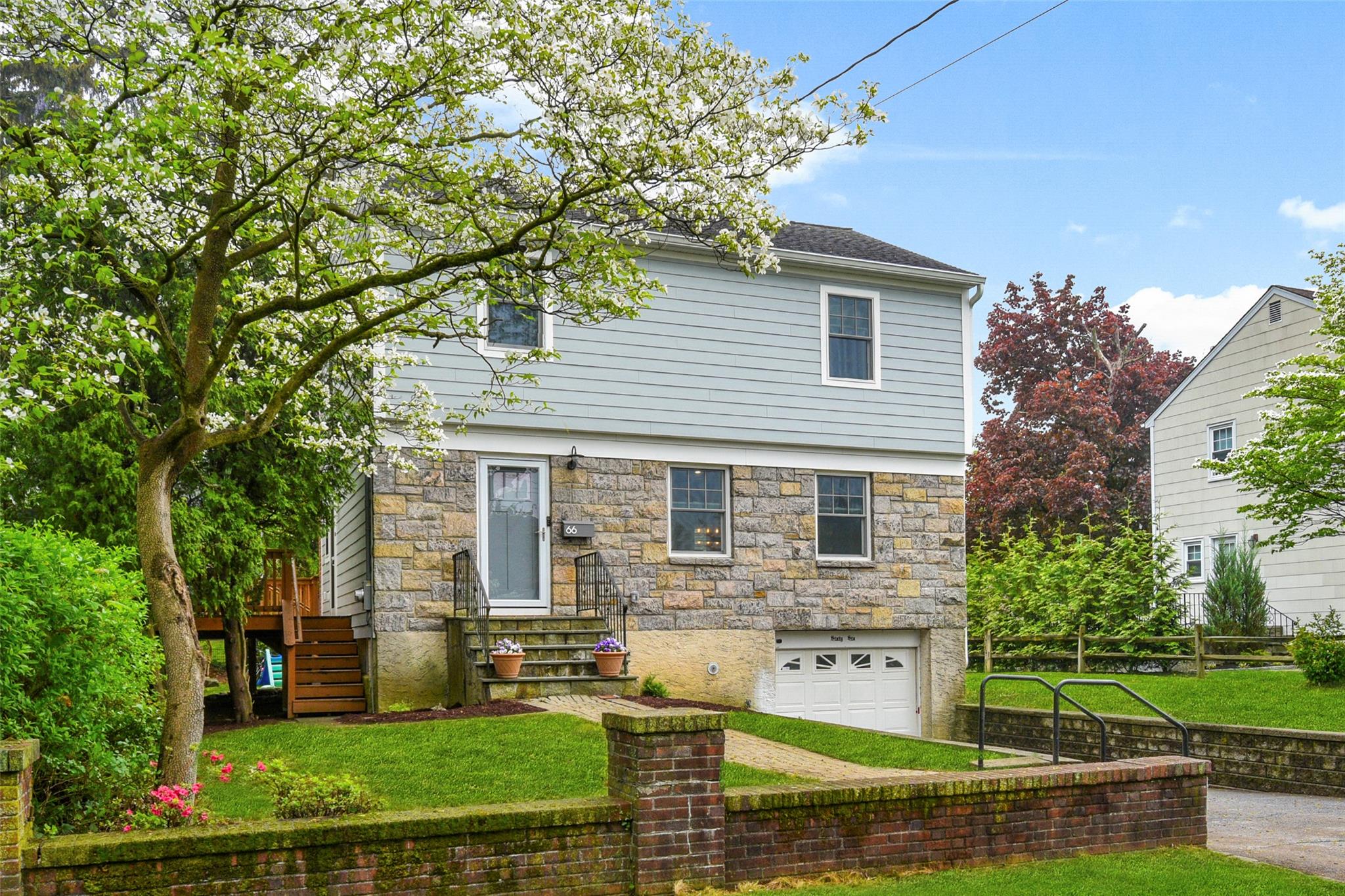 66 Lee Avenue