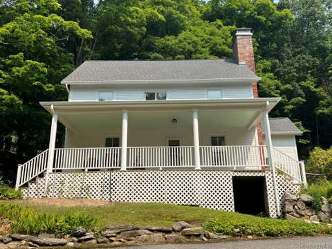 Homes For Sale - 635 Long Pond Road<br/> Putnam County, Mahopac, NY 10541