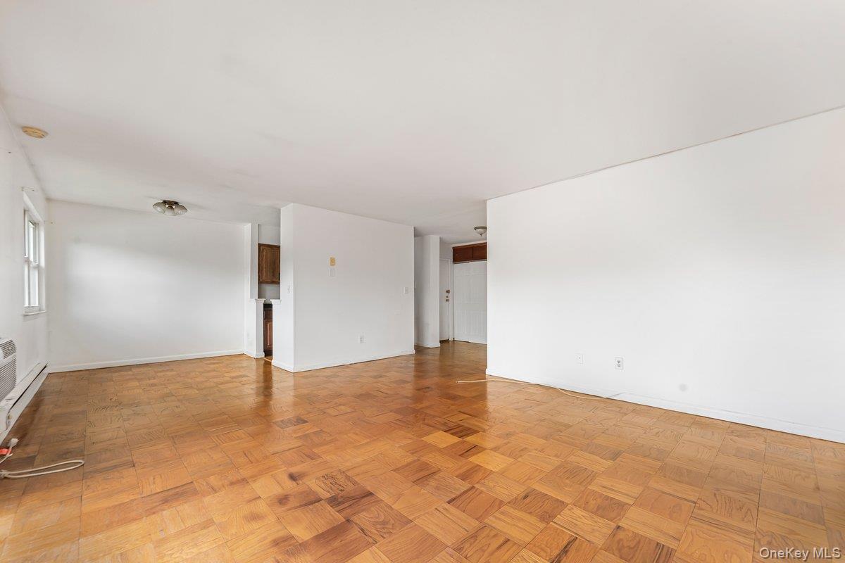 77 Lorraine Terrace 336